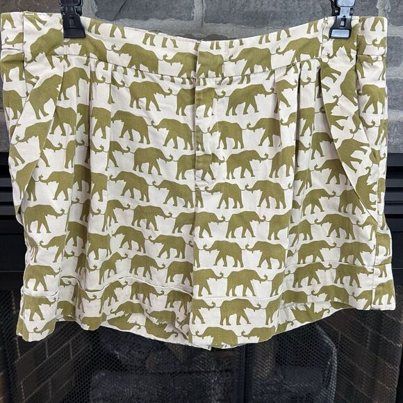 Anthropologie Cartonnier Chino Pleated Shorts Size 4 Elephant Print - Picture 2 of 13